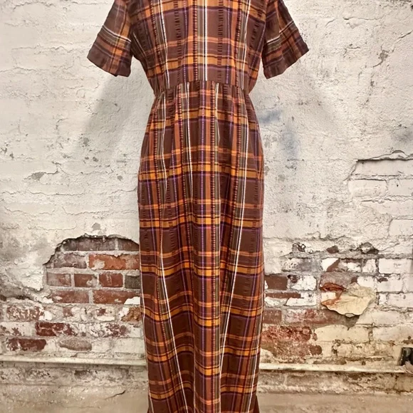 Vintage Prairie Plaid House Dress by Leisure Lady - Picture 7 of 9